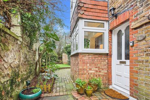 1 bedroom flat for sale, Pembroke Crescent, Hove, BN3 5DF