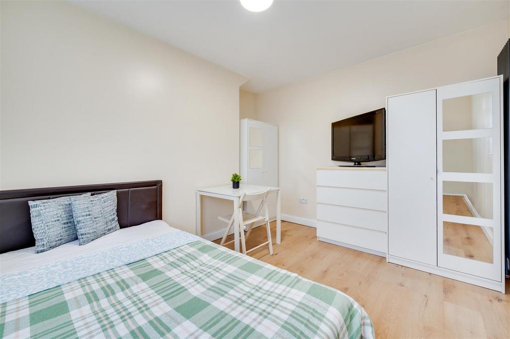 Daniels 397 North Circular Road 029.jpg