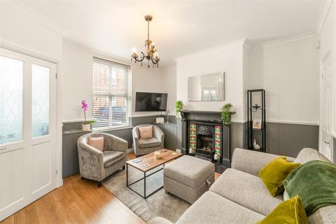 2 bedroom terraced house for sale, Derby Road, Sale