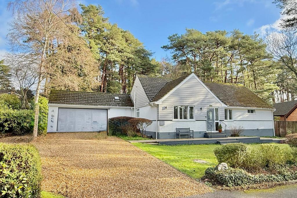 4 bed chalet home