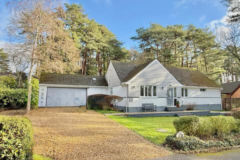 4 bedroom detached house for sale, Ashley Drive South, Ashley Heath, BH24 2JU