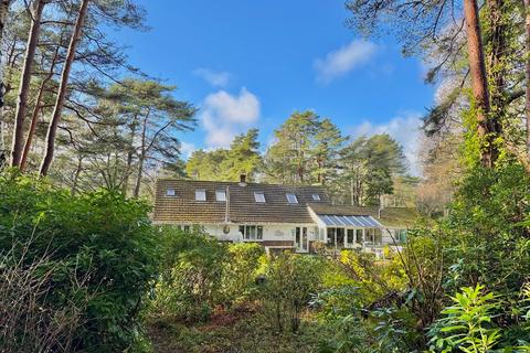 4 bedroom detached house for sale, Ashley Drive South, Ashley Heath, BH24 2JU