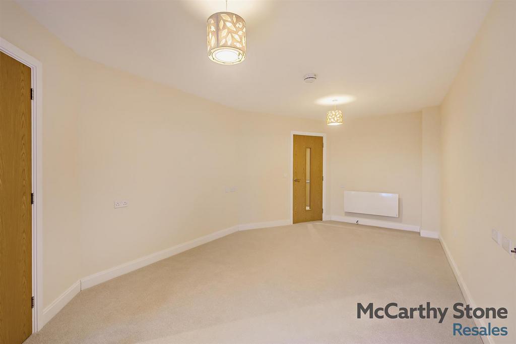 8675397-interior06-800.jpg