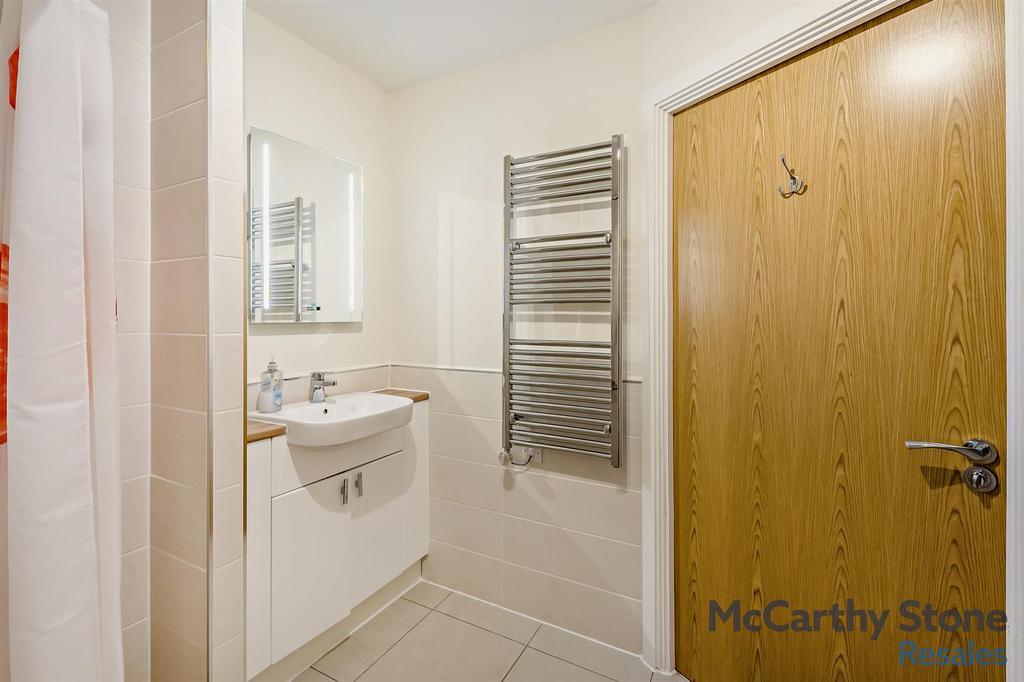 8675397-interior09-800.jpg