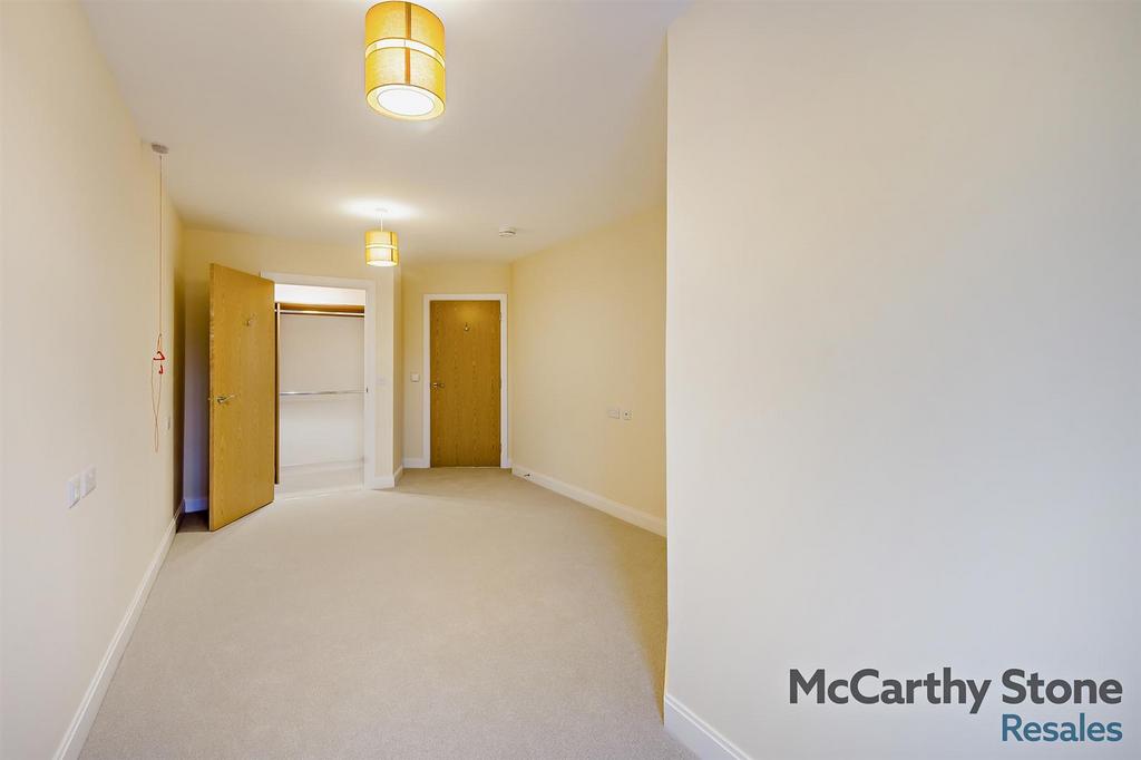 8675397-interior11-800.jpg