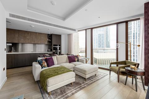 3 bedroom flat for sale, Thames City, Carnation Way, London SW8