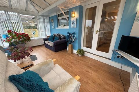 2 bedroom semi-detached bungalow for sale, The Avenue, Clayton, Bradford