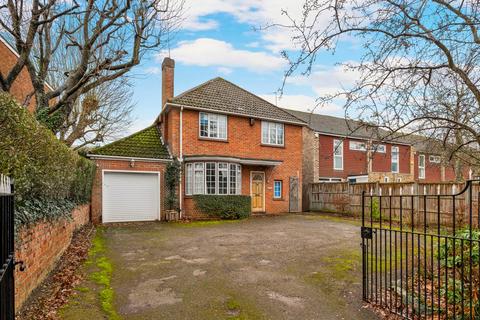 Hanger Hill, Weybridge, KT13