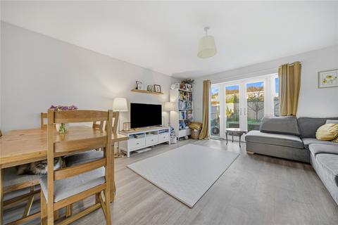 2 bedroom semi-detached house for sale, Kings Place, Woking GU24