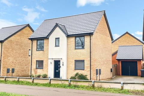 3 bedroom detached house for sale, Hardy Close, Glebe Farm, Milton Keynes, MK17