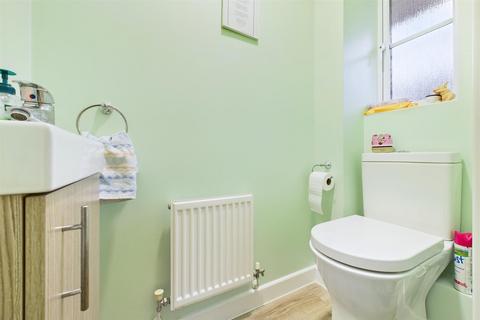 4 bedroom detached house for sale, Wallace Close, Dereham