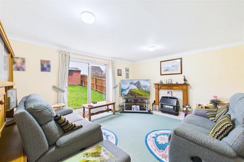 undefined, Wallace Close, Dereham