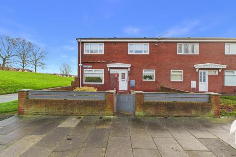5 bedroom semi-detached house for sale, High Tree Close, Hall Farm, Sunderland