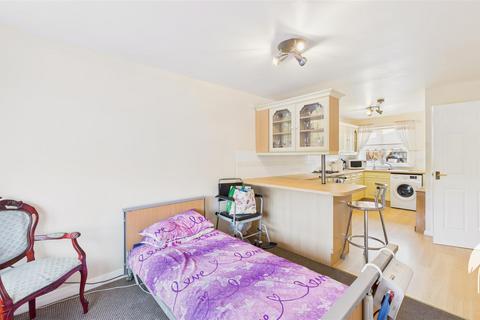 5 bedroom semi-detached house for sale, High Tree Close, Hall Farm, Sunderland
