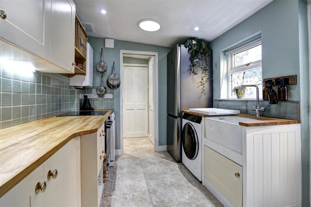 Kitchen.jpg