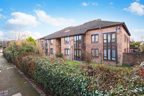 1 bedroom apartment for sale, Gateway, Weybridge, Surrey, KT13
