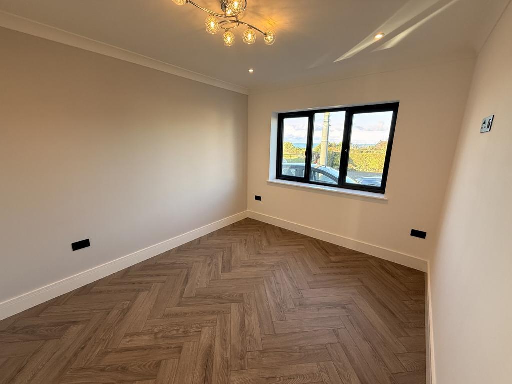Downstairs Bedroom 1