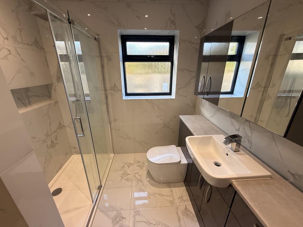 Downstairs Bathroom