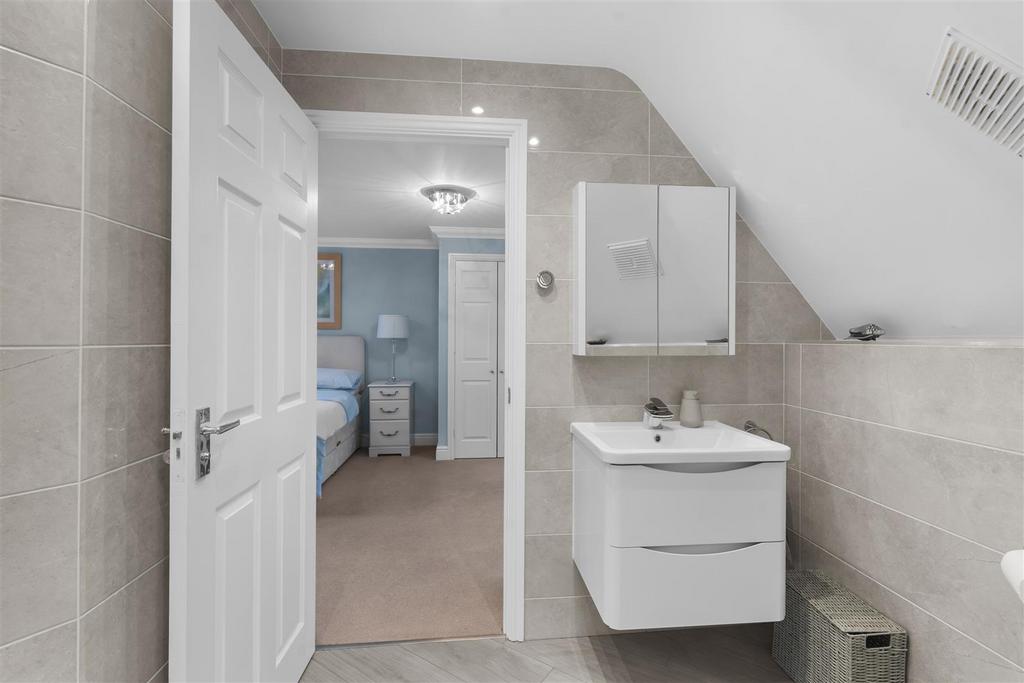 Ensuite Shower Room