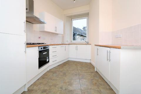 2 bedroom flat to rent, Fergus Drive, Glasgow, G20