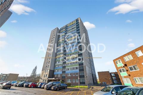 3 bedroom apartment for sale, Mersea House, Harts Lane, Barking, IG11