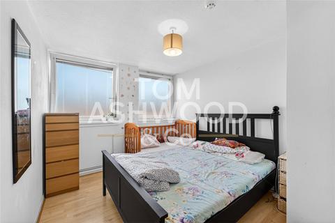 3 bedroom apartment for sale, Mersea House, Harts Lane, Barking, IG11