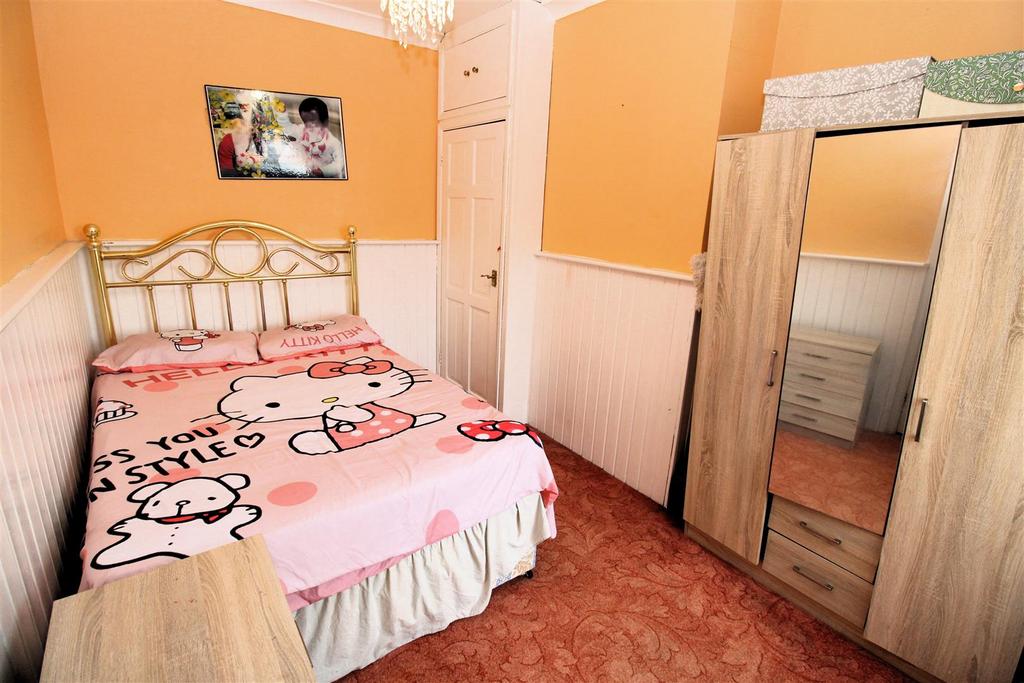 Bed 2.JPG