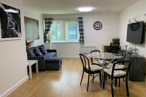 1 bedroom terraced house to rent, Hudson Court, 54 Broadway, Salford, Lancashire, M50