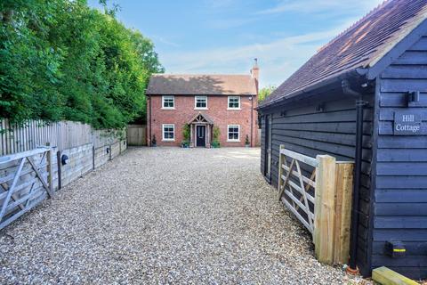 4 bedroom detached house for sale, Plomer Hill, High Wycombe HP13