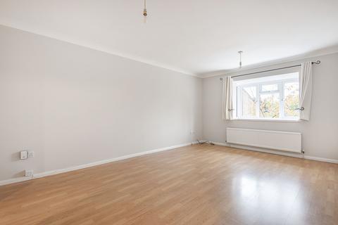 2 bedroom apartment to rent, King James Way, RG9 1XL