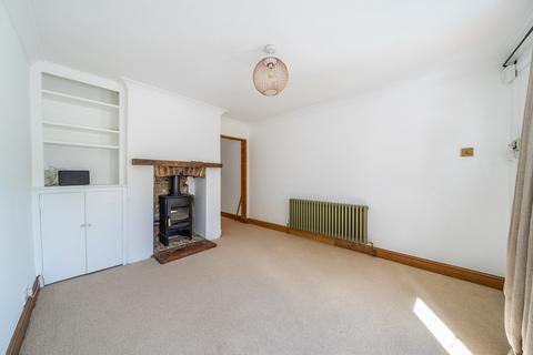 2 bedroom house to rent, Taylors Lane, London, EN5