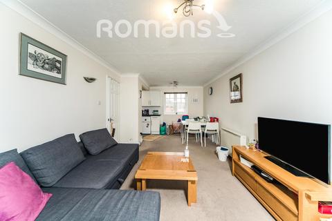 2 bedroom flat to rent, Swan Place, Reading, RG1