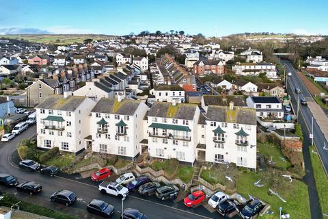 2 bedroom flat for sale, Gloucester Road, Teignmouth, TQ14