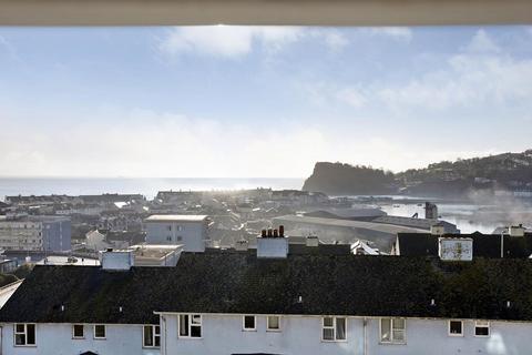 2 bedroom flat for sale, Gloucester Road, Teignmouth, TQ14