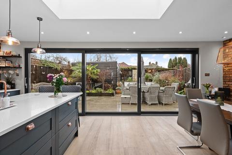 undefined, Manor Drive, Ewell KT19