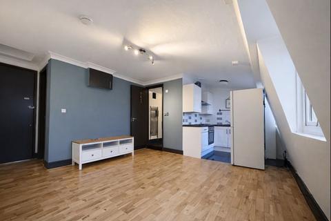 1 bedroom flat to rent, London E8