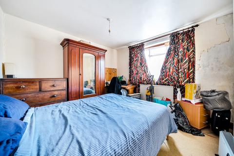 2 bedroom end of terrace house for sale, Kirkdale Road, Kent TN1