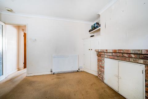 2 bedroom end of terrace house for sale, Kirkdale Road, Kent TN1