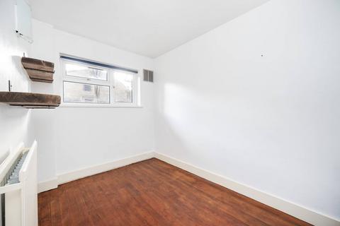 2 bedroom flat for sale, Lea Bridge Road, Leyton, London, E10
