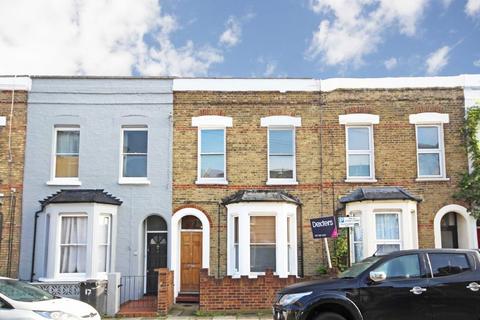 2 bedroom flat to rent, Tintern Street, London SW4