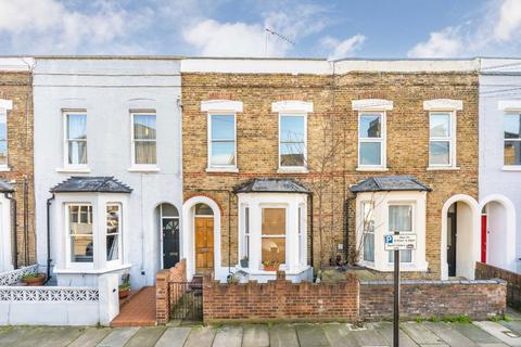 2 bedroom flat to rent, Tintern Street, London SW4