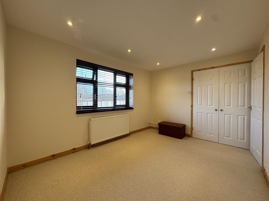 Front Double Bedroom 3