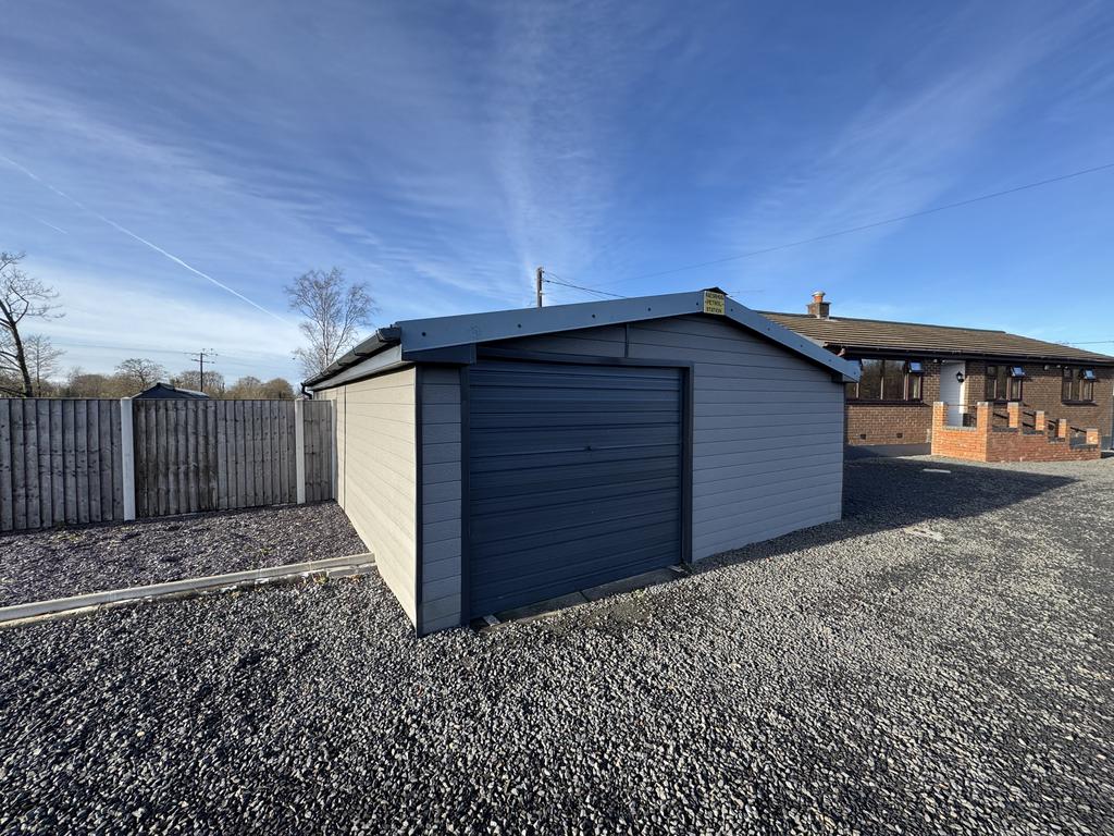 Garage 1