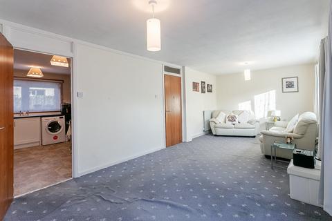 3 bedroom terraced house for sale, Esk Drive, Livingston, EH54