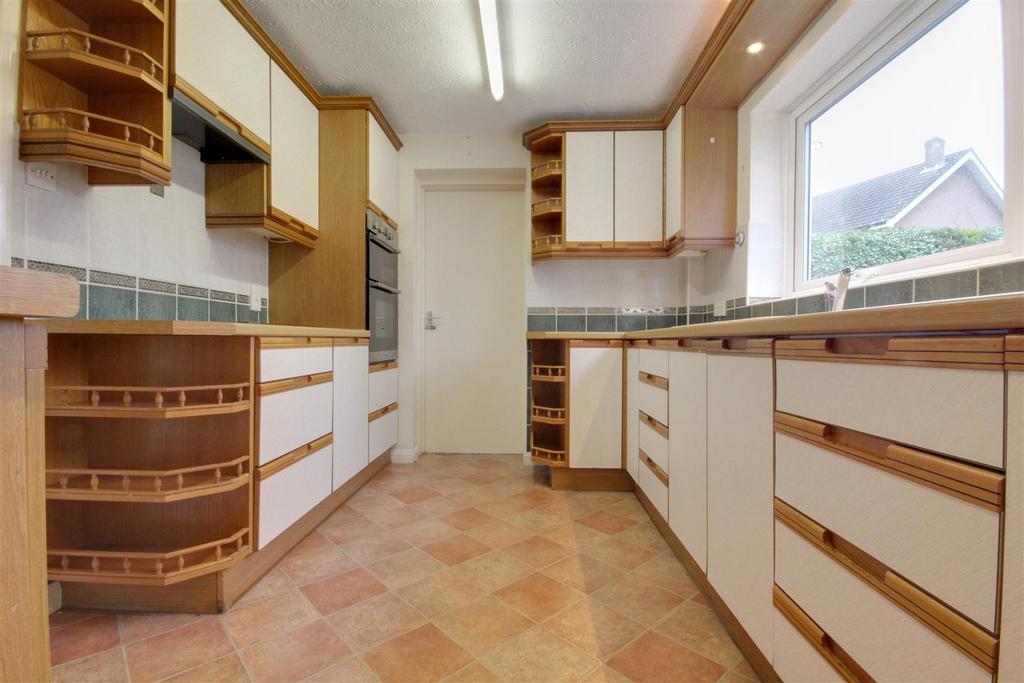 Kitchen .jpg