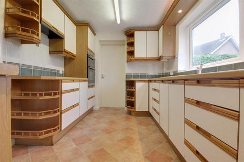 3 bedroom detached house to rent, New Forest Drive, Brockenhurst