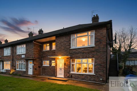1 bedroom flat for sale, Longley Avenue, Wembley HA0