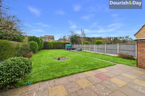 3 bedroom semi-detached house for sale, Burton Manor Road, Stafford ST17