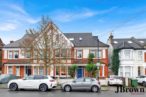 1 bedroom apartment for sale, Gleneagle Road, Streatham, SW16