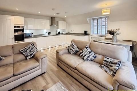 2 bedroom apartment for sale, Kingfisher Way, Essex CM17